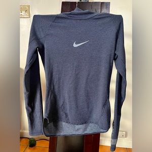 Nike Long Sleeve size Small